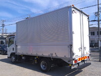 いすゞエルフアルミウイング小型（2t・3t）[写真02]