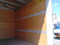 日野デュトロアルミバン小型（2t・3t）[写真22]