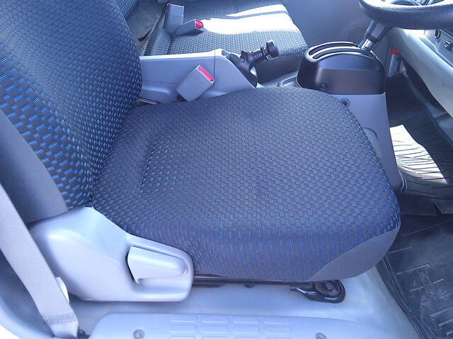 日野デュトロアルミバン小型（2t・3t）[写真27]