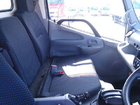 日野デュトロアルミバン小型（2t・3t）[写真30]