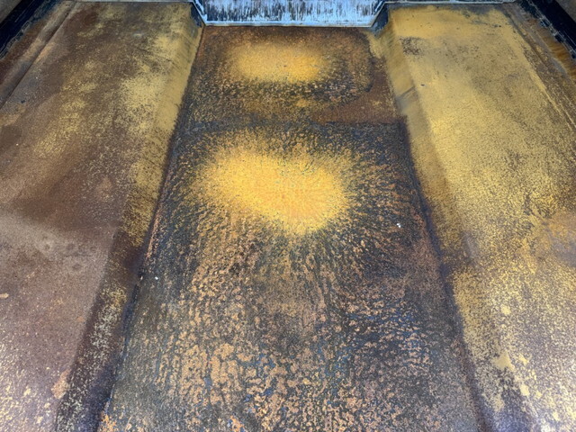 いすゞエルフパッカー車（塵芥車）小型（2t・3t）[写真13]