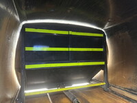 いすゞエルフパッカー車（塵芥車）小型（2t・3t）[写真17]