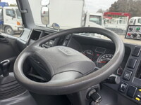 いすゞエルフパッカー車（塵芥車）小型（2t・3t）[写真21]