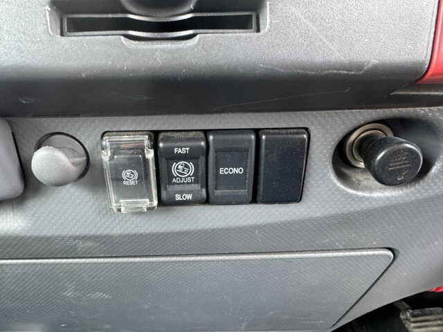 いすゞエルフパッカー車（塵芥車）小型（2t・3t）[写真26]