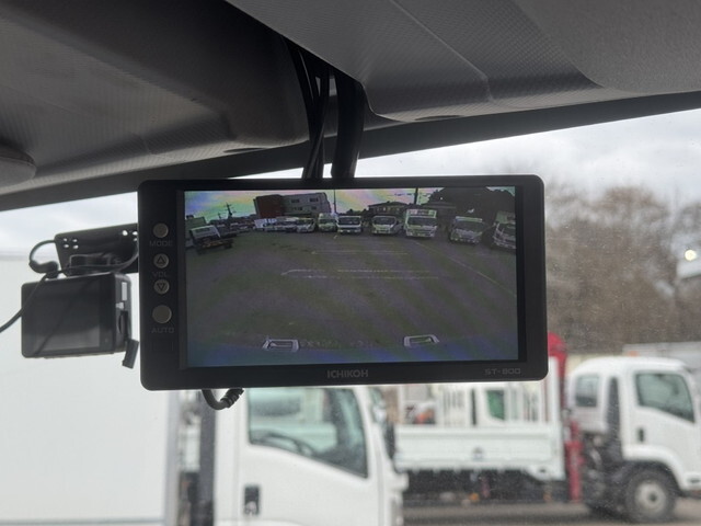 いすゞエルフパッカー車（塵芥車）小型（2t・3t）[写真27]