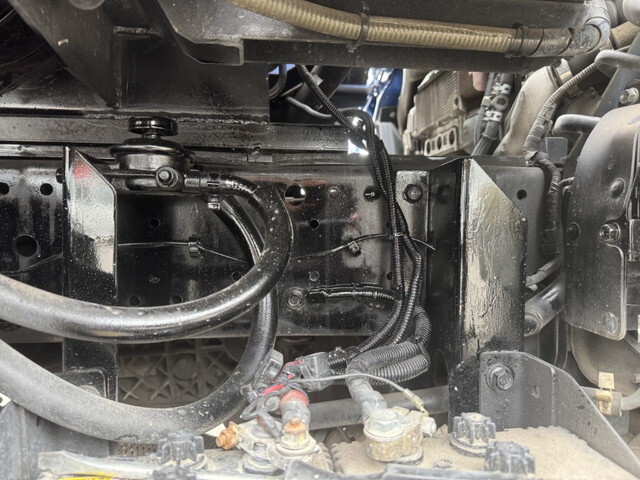 いすゞエルフパッカー車（塵芥車）小型（2t・3t）[写真30]