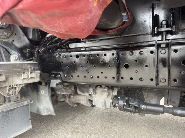 いすゞエルフパッカー車（塵芥車）小型（2t・3t）[写真35]