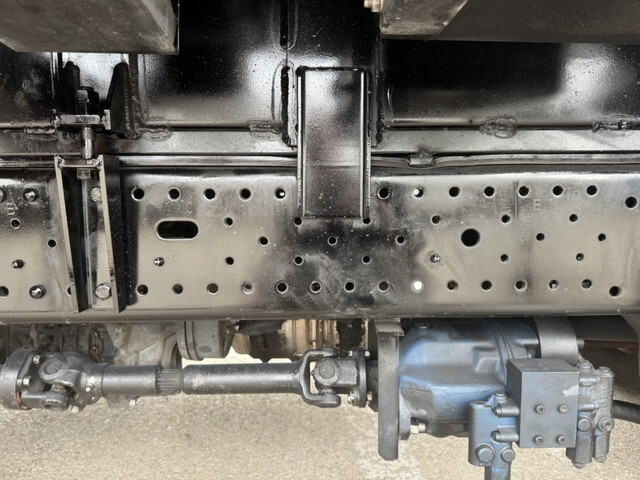 いすゞエルフパッカー車（塵芥車）小型（2t・3t）[写真36]