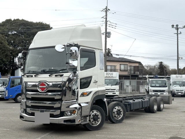 日野プロフィアシャーシ大型（10t）[写真01]