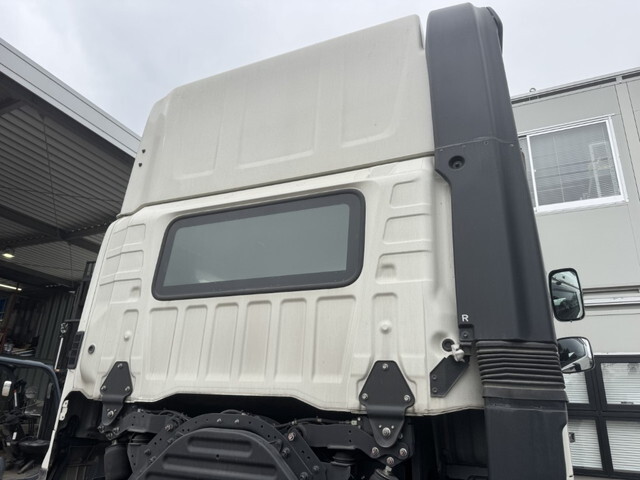 日野プロフィアシャーシ大型（10t）[写真10]