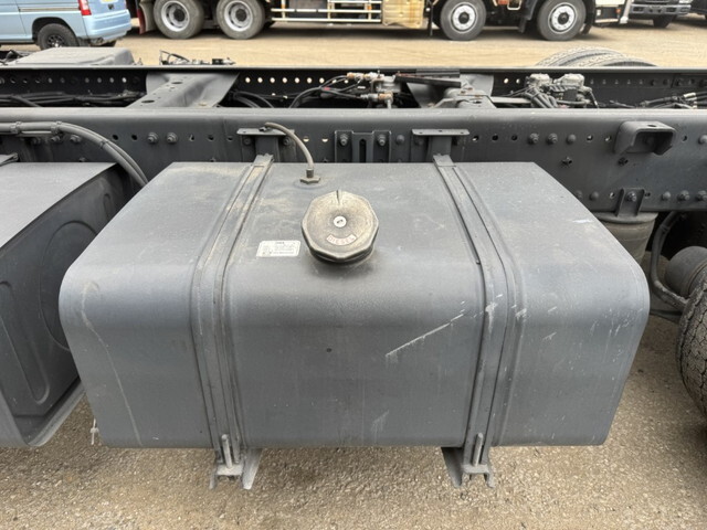 日野プロフィアシャーシ大型（10t）[写真17]