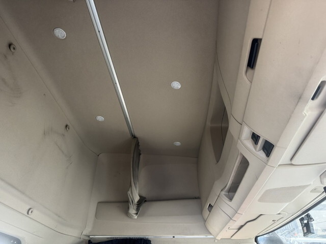 日野プロフィアシャーシ大型（10t）[写真21]