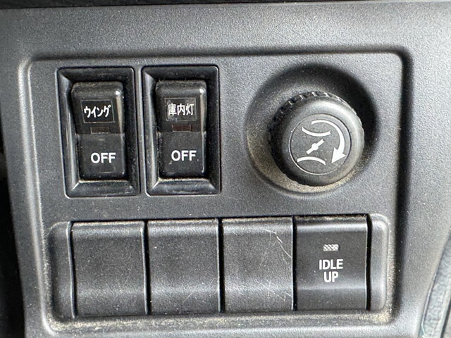 日野プロフィアシャーシ大型（10t）[写真32]