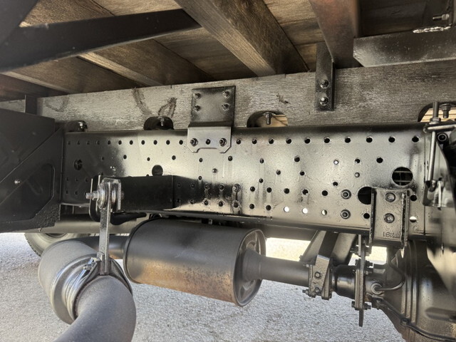 いすゞフォワードクレーン4段中型（4t）[写真25]