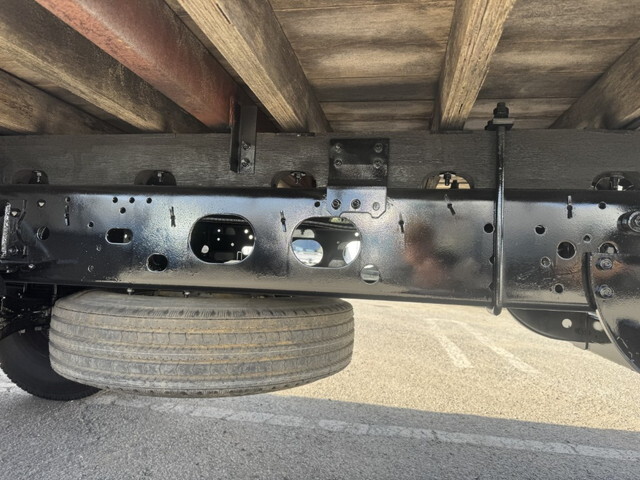 いすゞフォワードクレーン4段中型（4t）[写真28]