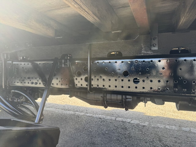 いすゞフォワードクレーン4段中型（4t）[写真30]