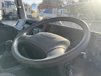 いすゞエルフアルミバン小型（2t・3t）[写真18]