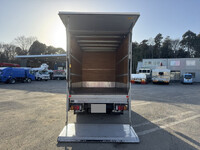 いすゞエルフアルミバン小型（2t・3t）[写真07]