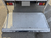 いすゞエルフアルミバン小型（2t・3t）[写真08]