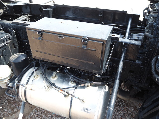 三菱ふそうファイターダンプ中型（4t）[写真15]