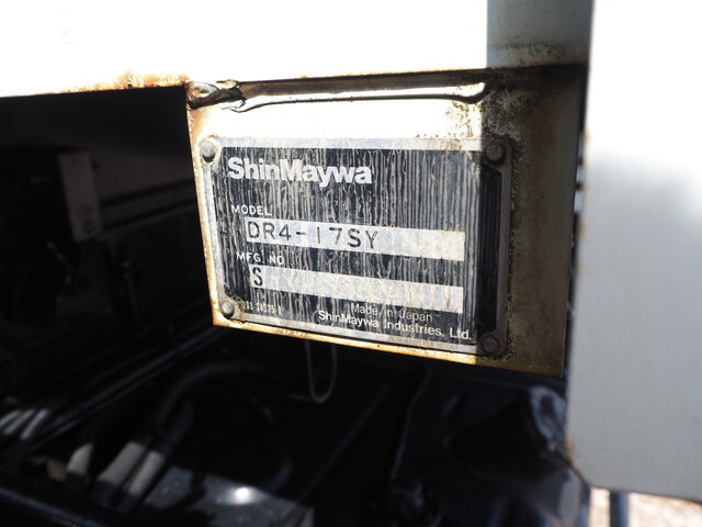 三菱ふそうファイターダンプ中型（4t）[写真27]