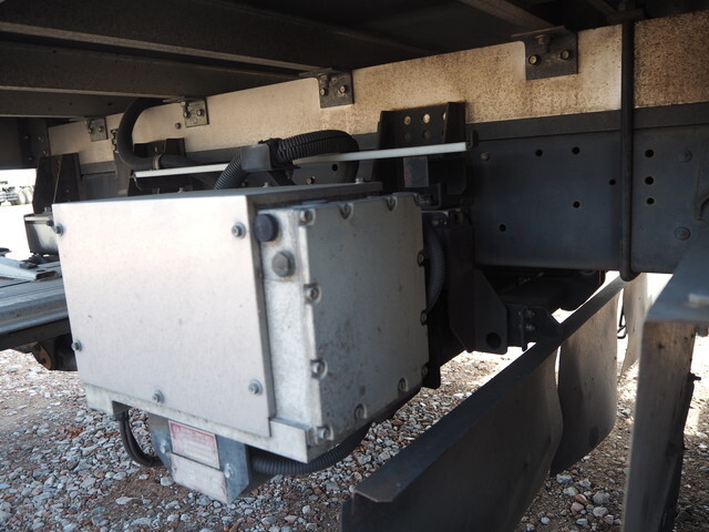 三菱ふそうファイター冷凍車（冷蔵車）中型（4t）[写真13]