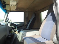 三菱ふそうファイター冷凍車（冷蔵車）中型（4t）[写真32]