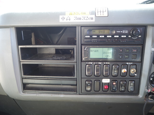 三菱ふそうファイター冷凍車（冷蔵車）中型（4t）[写真35]