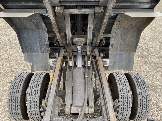 いすゞエルフローダーダンプ小型（2t・3t）[写真14]