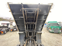 いすゞエルフローダーダンプ小型（2t・3t）[写真16]