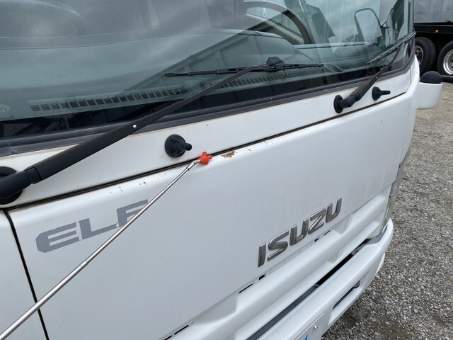 いすゞエルフローダーダンプ小型（2t・3t）[写真34]
