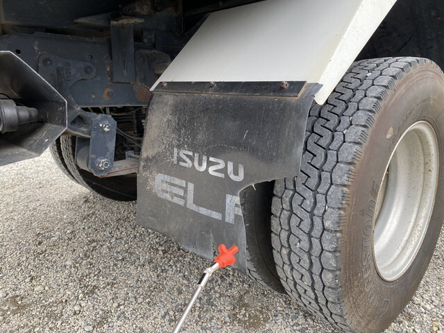 いすゞエルフローダーダンプ小型（2t・3t）[写真35]