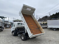 いすゞエルフローダーダンプ小型（2t・3t）[写真10]