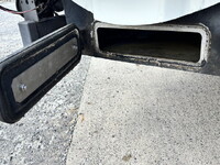 いすゞエルフパッカー車（塵芥車）小型（2t・3t）[写真12]