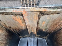 いすゞエルフパッカー車（塵芥車）小型（2t・3t）[写真16]