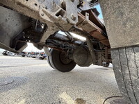 いすゞエルフパッカー車（塵芥車）小型（2t・3t）[写真28]