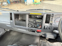 いすゞエルフパッカー車（塵芥車）小型（2t・3t）[写真37]