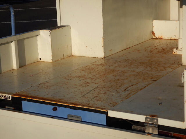 いすゞエルフ高所作業車小型（2t・3t）[写真33]