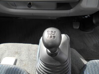 トヨタトヨエース平ボディ小型（2t・3t）[写真32]