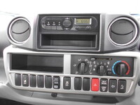 トヨタトヨエース平ボディ小型（2t・3t）[写真33]