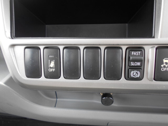 トヨタトヨエース平ボディ小型（2t・3t）[写真33]