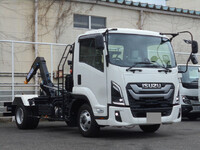 いすゞフォワードコンテナ専用車中型（4t）[写真01]