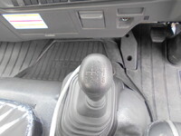 いすゞフォワードコンテナ専用車中型（4t）[写真27]