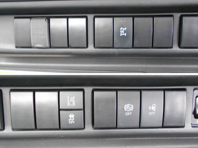 いすゞフォワードコンテナ専用車中型（4t）[写真33]