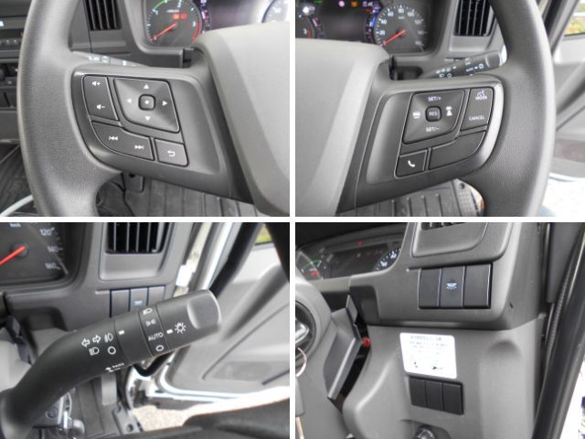 いすゞフォワードコンテナ専用車中型（4t）[写真36]