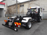 いすゞフォワードコンテナ専用車中型（4t）[写真05]