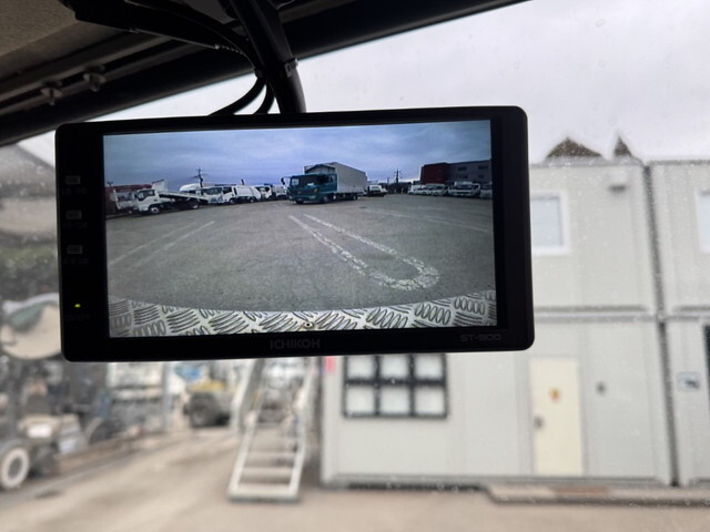 三菱ふそうファイタークレーン4段増トン（6t・8t）[写真19]