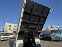 いすゞエルフダンプ小型（2t・3t）[写真20]