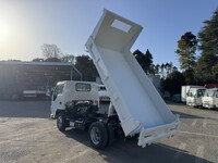 いすゞエルフダンプ小型（2t・3t）[写真31]