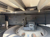 三菱ふそうスーパーグレートアルミウイング大型（10t）[写真13]